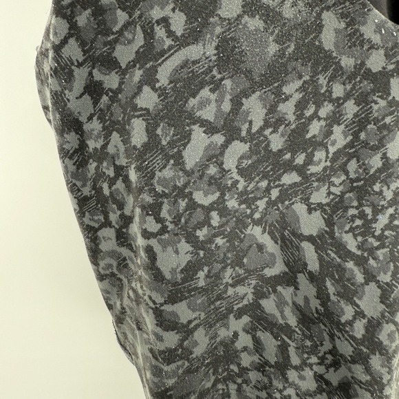 Lululemon Align Tank Top Black Grey Leopard Print Cropped Athletic Womens - Picture 3 of 5
